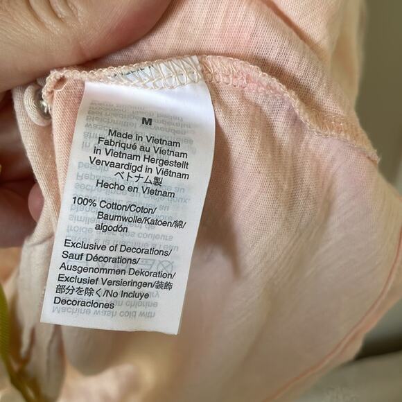 J CREW Pink Eyelet Flutter Short Sleeve Top Size Medium - Picture 3 of 4